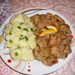 Fried Pork with Lots of Onions