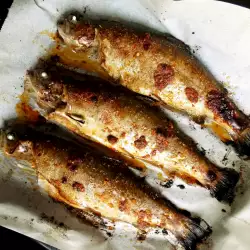 Spicy Trout with Honey and Thyme