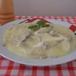 Chicken Fricassee with Eggs and Milk
