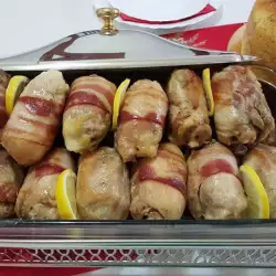Chicken Rolls in Bacon