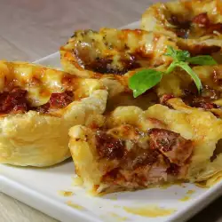 Pizza Muffins with Puff Pastry