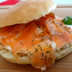 Cold Sandwiches with Cream Cheese and Salmon
