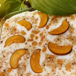 Biscuit Cake with Raisins and Peaches