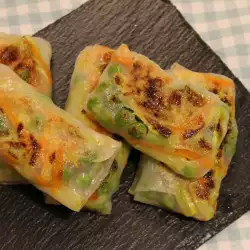 Spring Rolls with a Wonderful Sauce