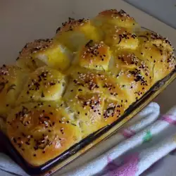 Fluffy Aromatic Bread Buns with Milk