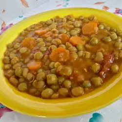 Stew with Peas, Carrots and Tomatoes