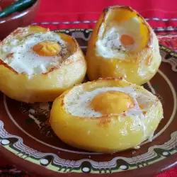 Eggs in Potatoes
