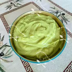 Vegetable Spread with Avocado and Boiled Eggs