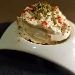 Cream Cheese, Cottage Cheese and Mayonnaise Spread