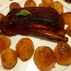 Oven-Baked Rack of Ribs with Honey
