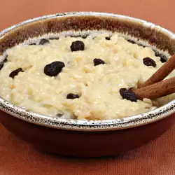 Rice Pudding with Raisins