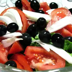 Salad with Tomatoes and Olives