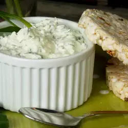 Homemade Cream Cheese with Chives