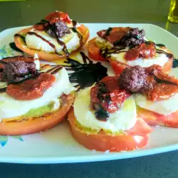 Tomatina Salad
