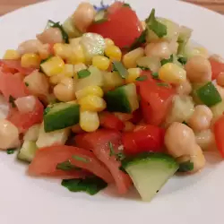Egyptian Salad with Chickpeas