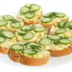 Fresh Cucumber Sandwiches