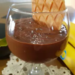 Light Chocolate Cream with Honey