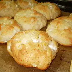 White Cheese Buns with Yogurt and Butter