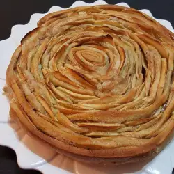 Spiral Apple Cake