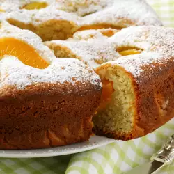 Syrup Cake with Peaches