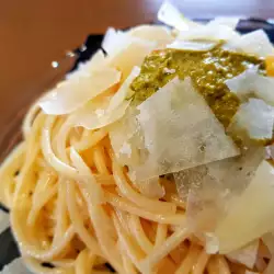 Spaghetti with Pesto Genovese and Parmesan