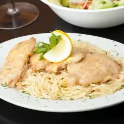 Spaghetti with Chicken and Lemon