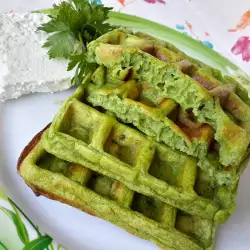 Delicious spinach waffles