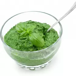 Spinach Puree with Eggs