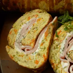 Roll with Zucchini, Ham and Cream Cheese