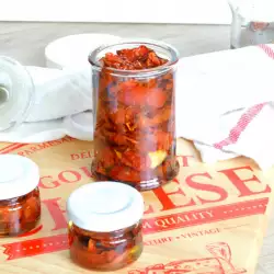 Dried Tomatoes with Basil