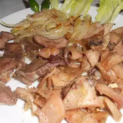 Stewed Pork Tongue with Tripe and Onions in Butter