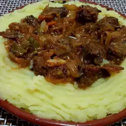 Spicy Beef with Onions