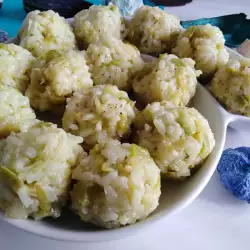 Party Balls with Rice and Zucchini