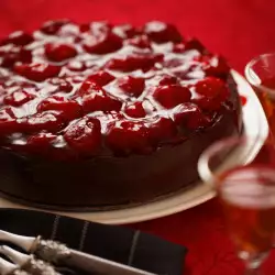Cheesecake with Chocolate and Morello Cherries