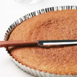 Cake Layer with Milk