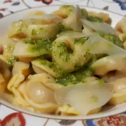 Tortellini with Pesto