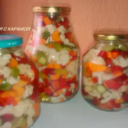 Mixed Pickle with Cauliflower
