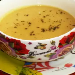 Vegan Cream Soup from Red Lentils