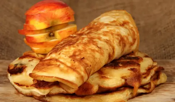 Russian Pancakes with Apples and Carrots