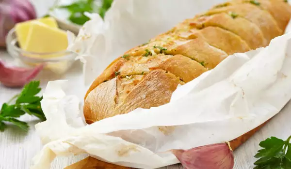 Homemade Baguettes with Garlic