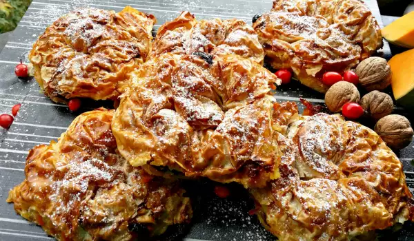 Phyllo Pastries with Cream and Pumpkin