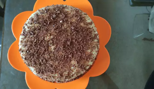 Quick Cake with Ready-Made Cake Layers