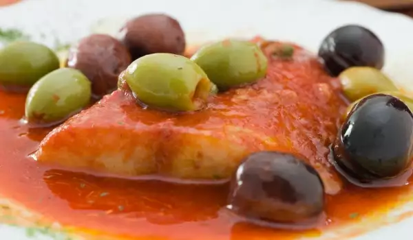 Fish with Tomatoes and Kalamata Olives