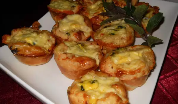Puff Pastry Muffins with Spinach