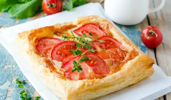 Puff Pastry Pitas with Roasted Peppers and Tomatoes