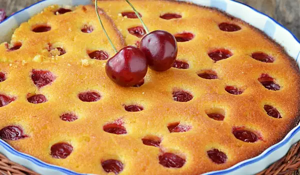 Retro Cherry Cake
