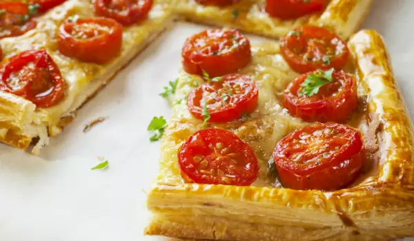 Italian Summer Pie with Tomatoes