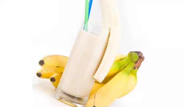 Milk and Banana Cocktail