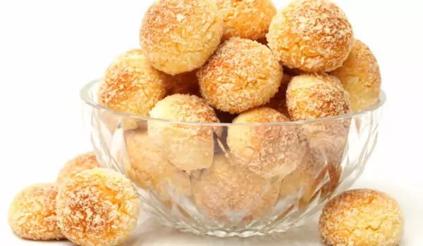 Sugar Biscuit Balls