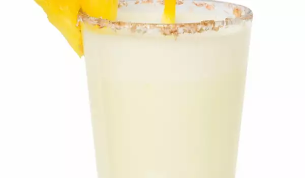 Caribbean Drink with Coconut and Pineapple